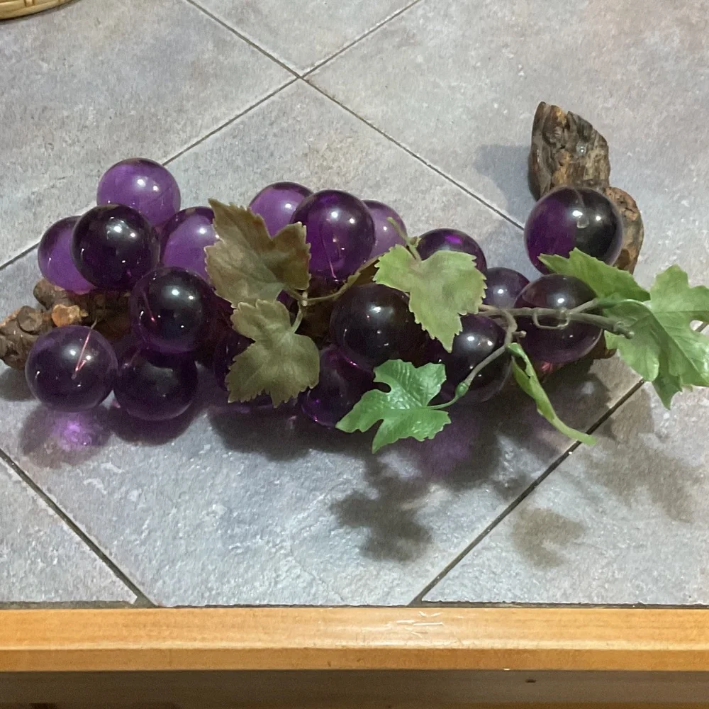 Decorative Purple Grape Cluster with Leaves purple glass